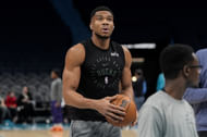NBA: Milwaukee Bucks at Charlotte Hornets - Source: Imagn